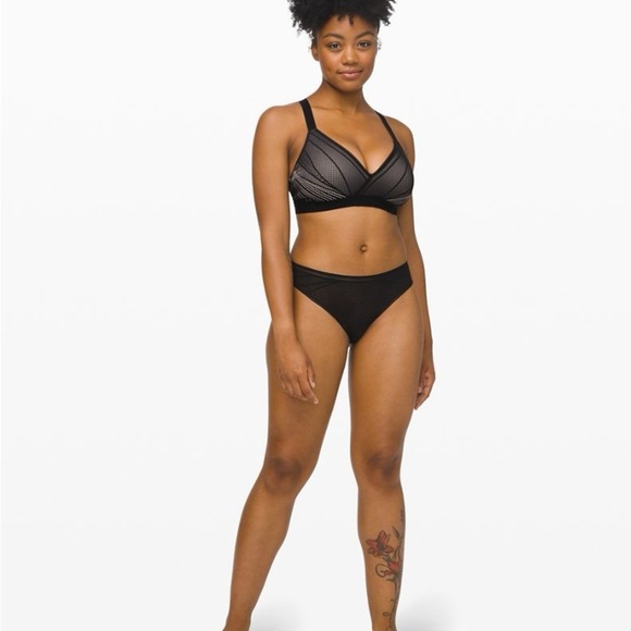 Lululemon Awake to Lace Bra - Picture 3 of 12